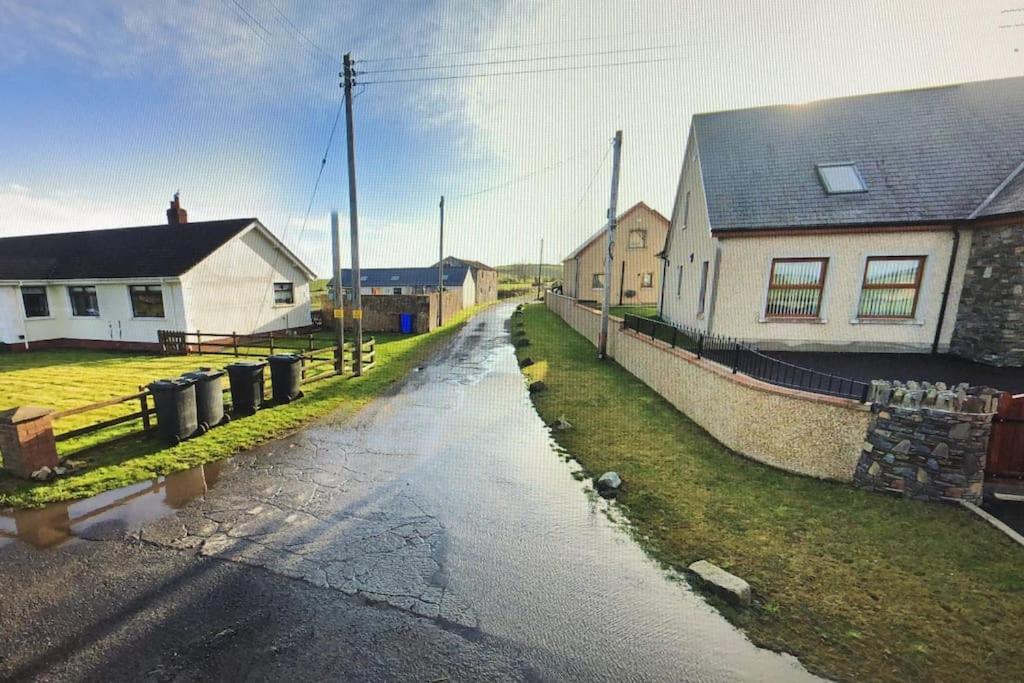 The Stables At Ballyward Croft Ardkeen Exteriör bild